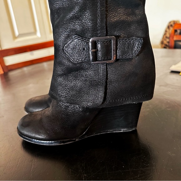 Vince Camuto VC-Autumn Black hooded wedge knee high boots size 7B / 37!! - Picture 7 of 15